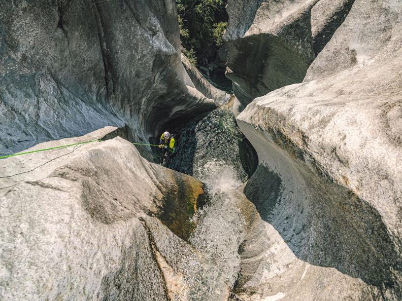 Image 2 - Canyoning in Ticino